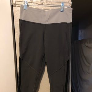 Lululemon Cropped Grey Leggings